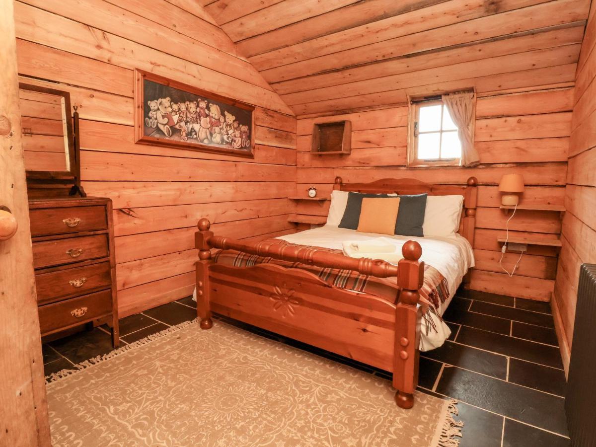 Y Caban Villa Llangollen Eksteriør bilde